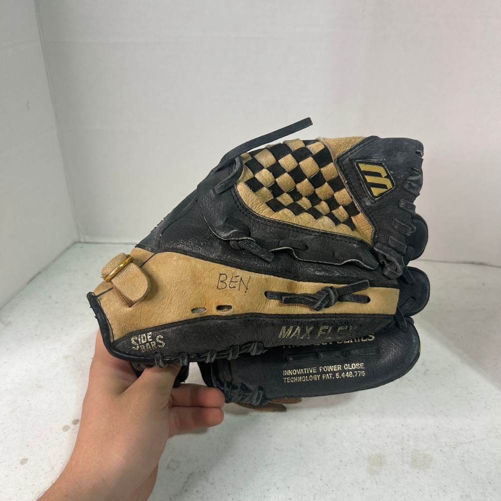 Mizuno Prospect Series GPSP1075 Baseball Glove 10.75 Inch Black Tan Youth Right